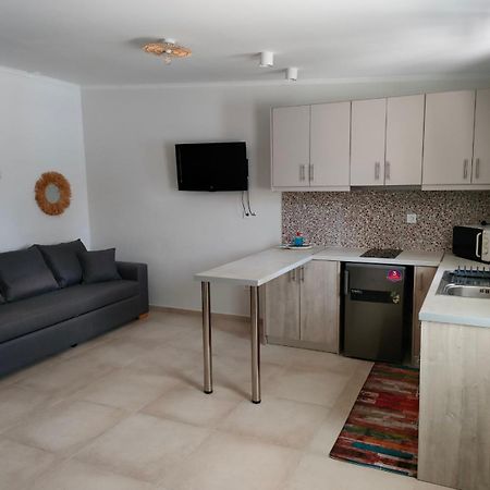 Voula Ilias Studios Panormos  Kültér fotó