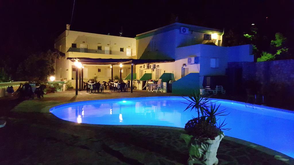 Voula Ilias Studios Panormos  Kültér fotó