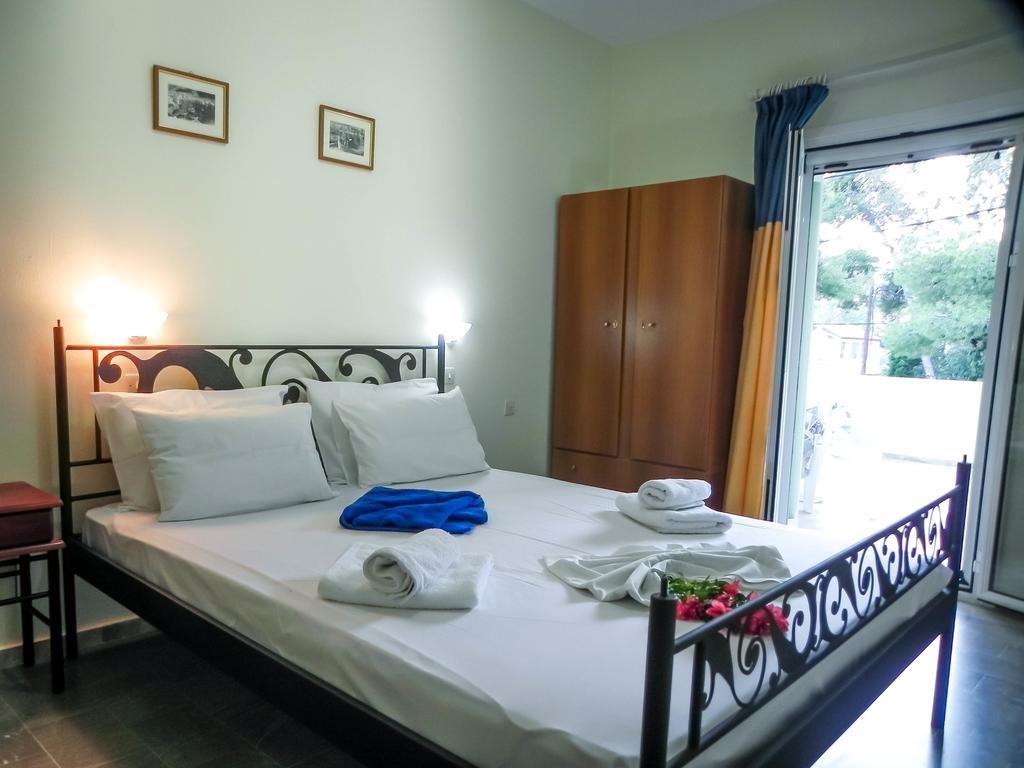 Voula Ilias Studios Panormos  Kültér fotó